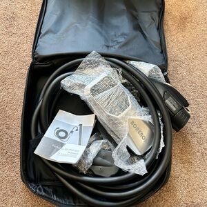 Portable EV Charger with Carrying Case Never Used